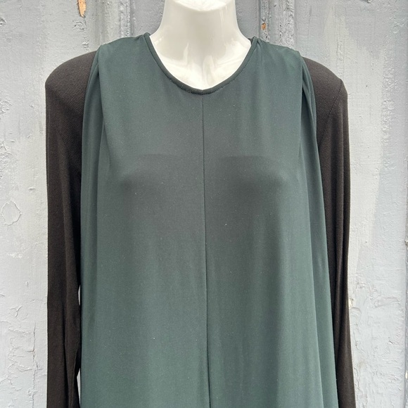 MEG Green jumpsuit, size xs (fits large) - Picture 5 of 13